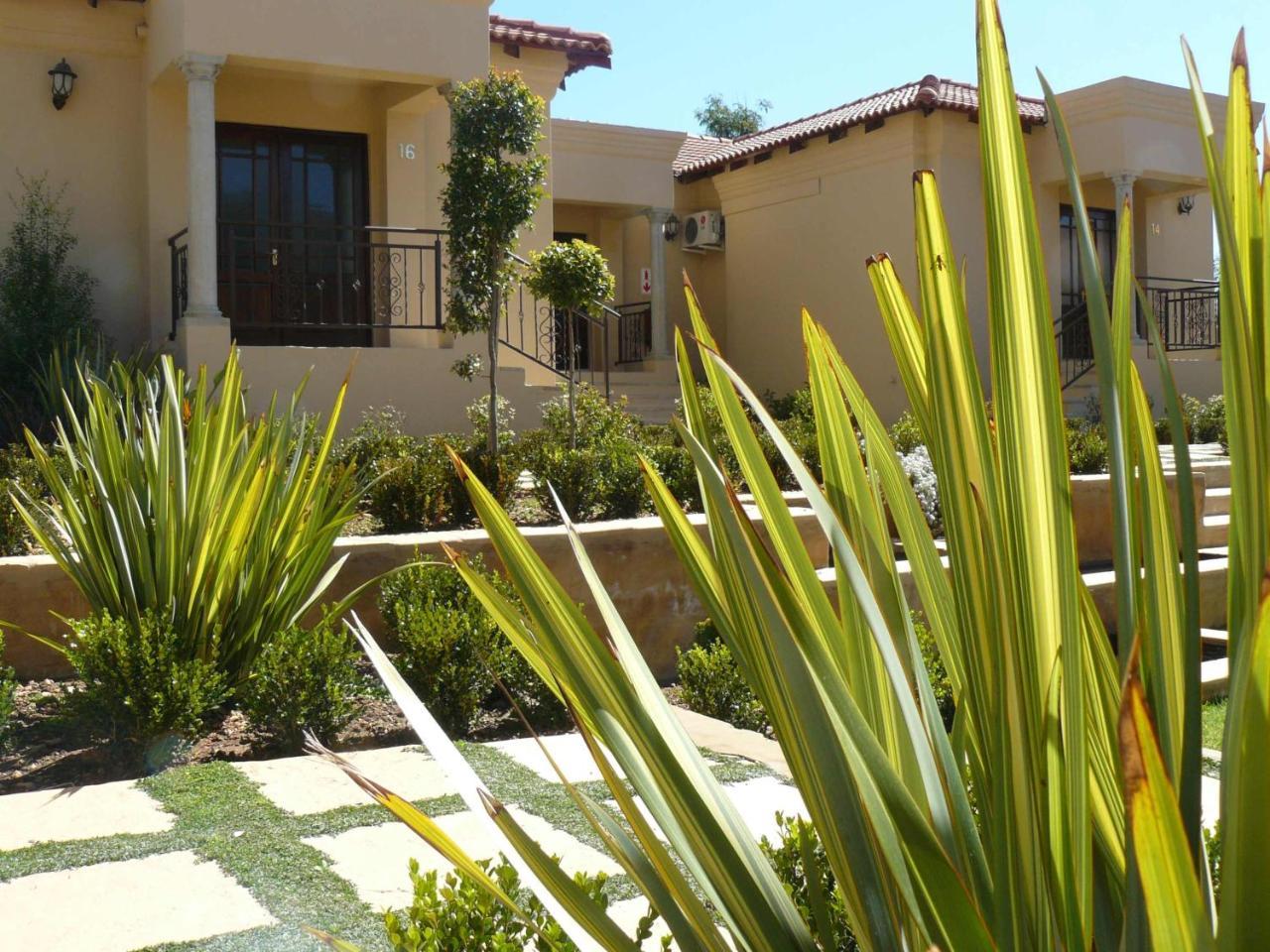 Moon And Sixpence Garden Guest House Muldersdrift Eksteriør bilde